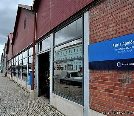 Apartamento Hello Santa Apolónia *