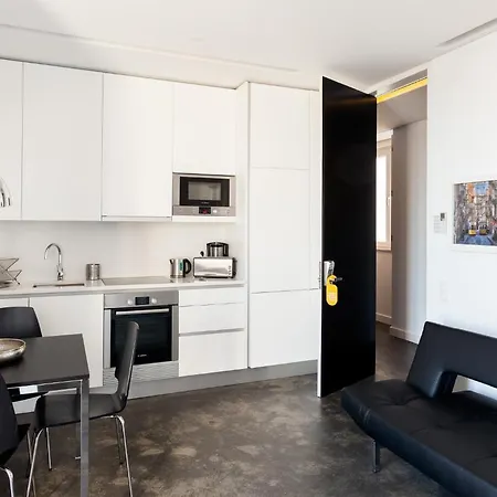 Apartamento Hello Santa Apolónia *