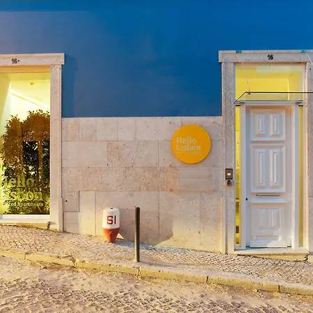 Hello Santa Apolonia Apartman *