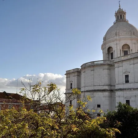 Hello Santa Apolonia Apartman Lisboa