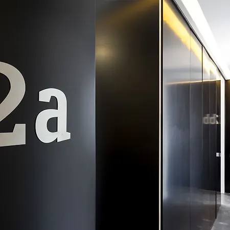 Hello Santa Apolonia * Lisboa