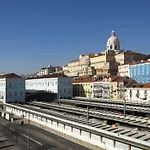 Hello Santa Apolonia דירה ליסבון